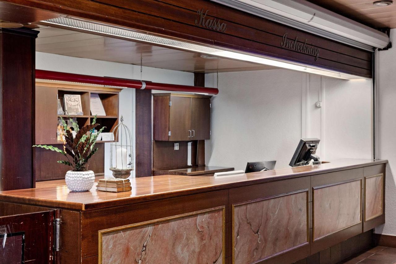 Best Western Radmannen Алвеста Экстерьер фото